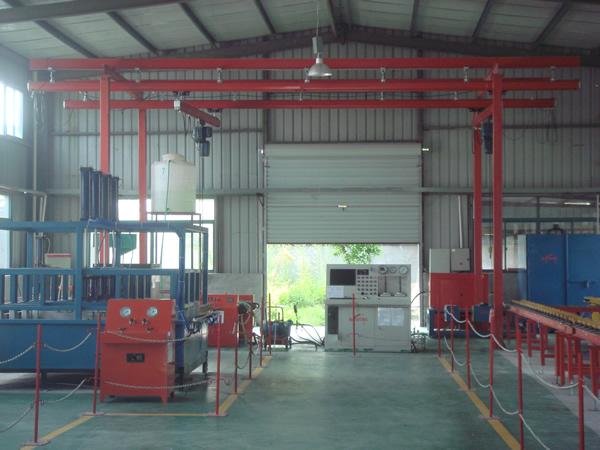 ���̰���